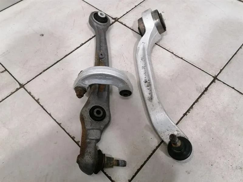 BENTLEY Bentley Continental GT W12 Left Front Hub 3W0407253 Wheel Bearing Housing Front Left -