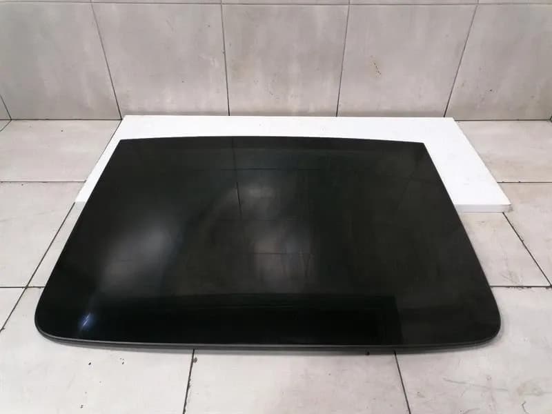 Bentley Bentayga 36A MK2 Front Sunroof 4M0877055C Sunroof Front