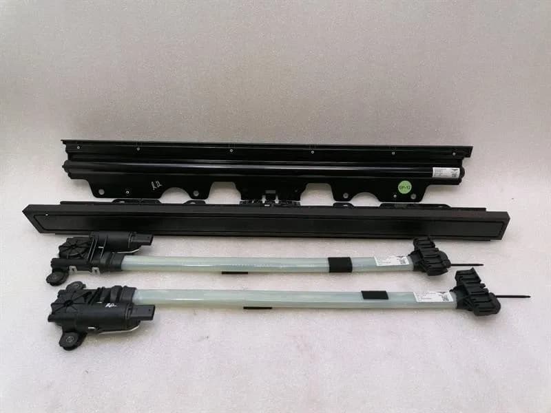 BENTLEY BENTAYGA 36A MK2 REAR DOOR ROLLER BLIND 36A861333B SCOOTER BLIND SET rear door-