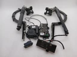 BMW BMW 5 Series F90 G30 M5 Boot Lock 738356108 SET KIT Tailgate Lock — thumbnail 1