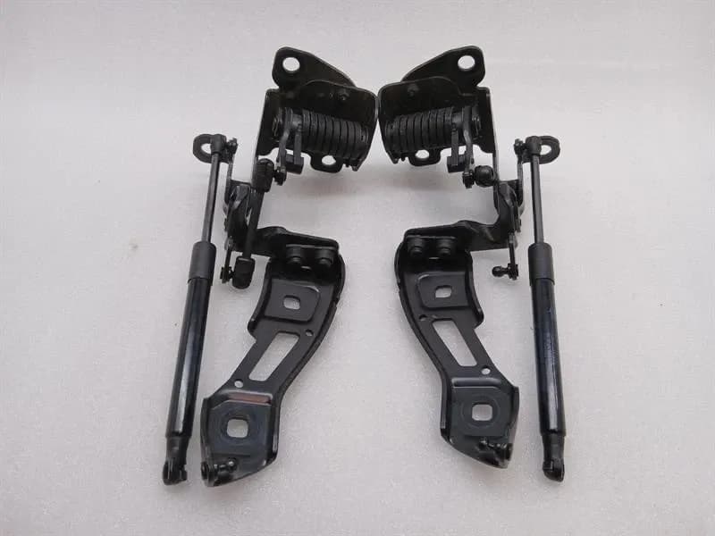 BMW BMW 4 G83 M4 boot hinge 51248495767 tailgate hinge
