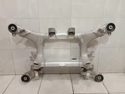 BMW BMW 5 Series F90 G30 M5 Subframe Rear 33317857057 Axle Frame Rear Axle — thumbnail 6