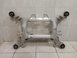 BMW BMW 5 Series F90 G30 M5 Subframe Rear 33317857057 Axle Frame Rear Axle — thumbnail 2