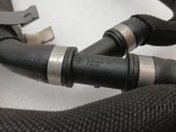 BMW BMW F90 G30 M5 Cooling Pipe 7854306 7854307 Coolant Hose Pipe — thumbnail 5