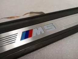 BMW BMW 5 Series F90 G30 M5 Door Sill 8061069 Door Sill Trim Front Right LED — thumbnail 4