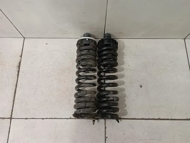 BMW BMW 4 G83 M4 coil spring rear 33538098766 suspension spring rear-