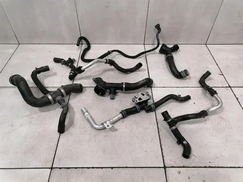 PORSCHE PORSCHE Panamera 971 Cooling Pipe 971121438 Cooling Water Hose Hose-