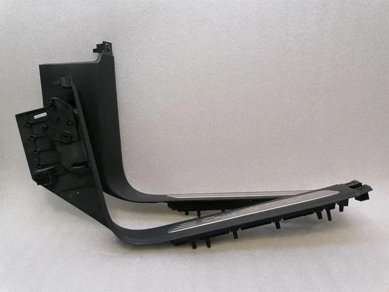 PORSCHE Porsche Cayenne 958 92A Door Sill Cover 7P5863483P Door Sill Trim 7P5863484P-