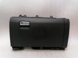 PORSCHE Porsche Cayenne 958 92A Glovebox 7P5857095B Glove Box 7P5858903B Faulty- — thumbnail 5