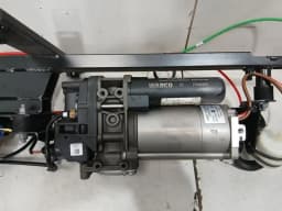 PORSCHE PORSCHE 911 991 GT3RS MK1 HYDRAULIC VALVE 99134126396 FRONT AXLE LIFT PUMP- — thumbnail 8