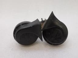 PORSCHE Porsche 911 996 Horn 99663520607 Horn Fanfare- — thumbnail 1