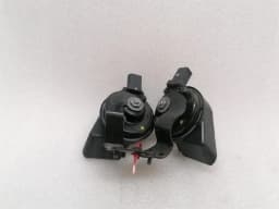 PORSCHE Porsche Panamera 971 Horn Set 971951212B Horn Fanfare Set 971951211B Faulty- — thumbnail 4