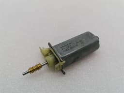 PORSCHE Porsche 911 997 Convertible Lift Motor 0390203242 Actuator Top Motor - — thumbnail 4