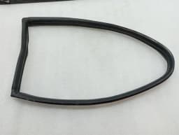 PORSCHE Porsche 911 996 right rear 1/4 glass 99654311203 door window 1/4 rear RH- — thumbnail 8