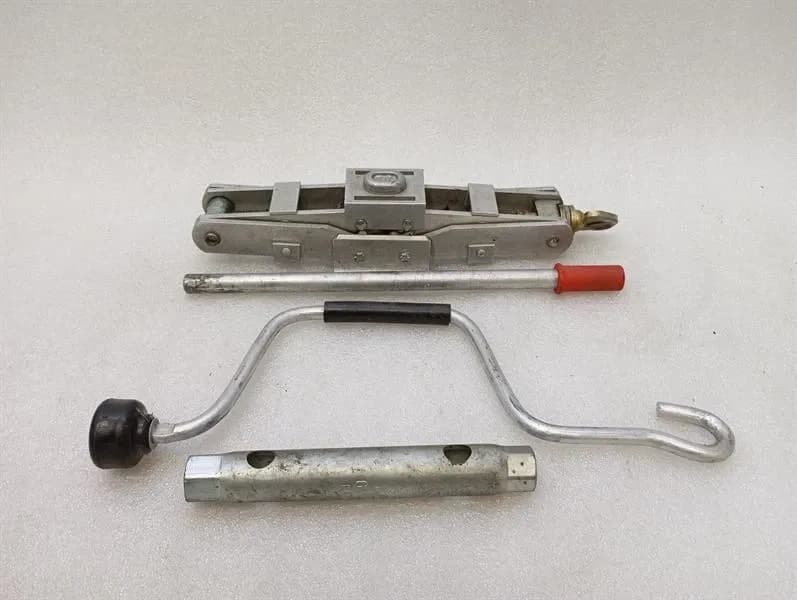 PORSCHE Porsche 911 996 Tool Kit 00072171105 Tool Kit-