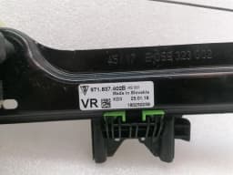 PORSCHE Porsche Panamera 971 Right Front Door Winder 971837402B Front Window Regulator- — thumbnail 4