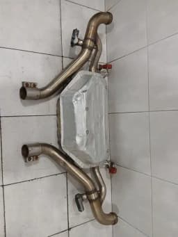 ASTON MARTIN Aston Martin DBX exhaust silencer MY83-5230-AB DBX exhaust silencer- — thumbnail 8