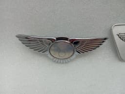BENTLEY Bentley Continental GT V8S Emblem Logo Badge 3W8853621 3W8853383- — thumbnail 3