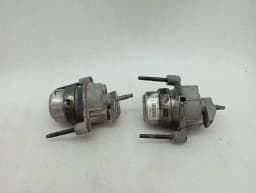 CHEVROLET Chevrolet Corvette C7 Gearbox Mount 23187445 Set of 2 Transmission Mounts - — thumbnail 1