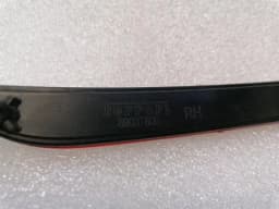 FERRARI Ferrari 812 F152M Superfast Bumper Moulding 89037700 Bumper Strip REFLECTOR- — thumbnail 6