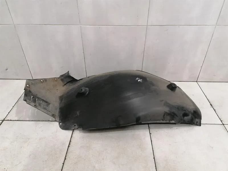 MAYBACH Maybach 57 W240 wheel arch liner A2408840422 wheel arch cover front right-