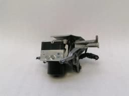 MERCEDES-BENZ Mercedes C63 AMG W204 A.B.S Pump A1729012000 ABS Pump Hydraulic Block- — thumbnail 2