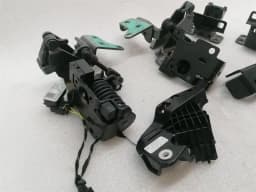 MERCEDES-BENZ Mercedes C Class W205 Boat Hinge Set A2057581100 Tailgate Hinge Set- — thumbnail 4
