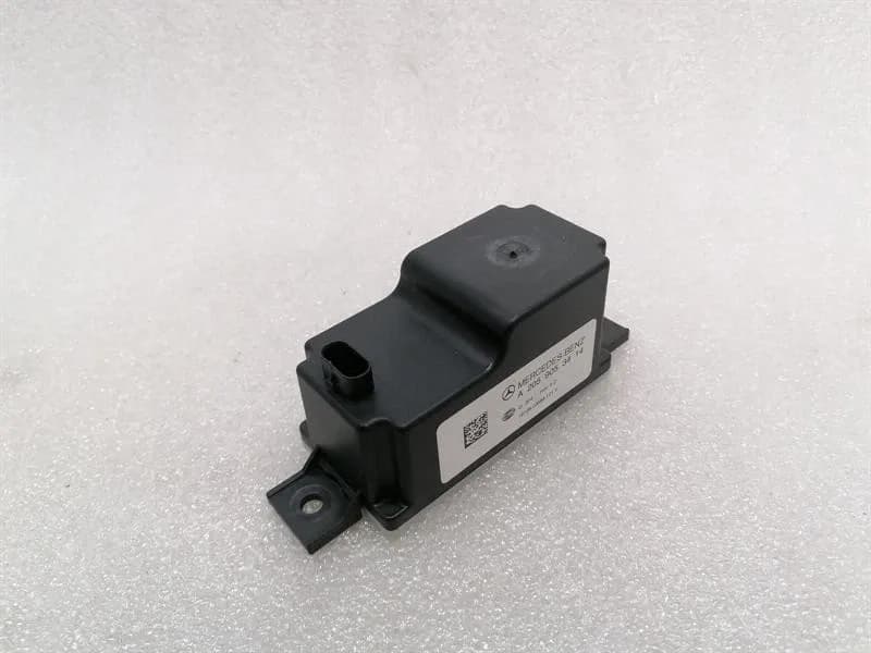 MERCEDES X290 GT63S Voltage Converter Module A2059053414 Voltage Converter-
