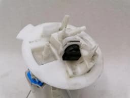 MERCEDES-BENZ Mercedes C63 AMG W205 Fuel Pump Electric A2054708501 Fuel Pump M177 V8- — thumbnail 6