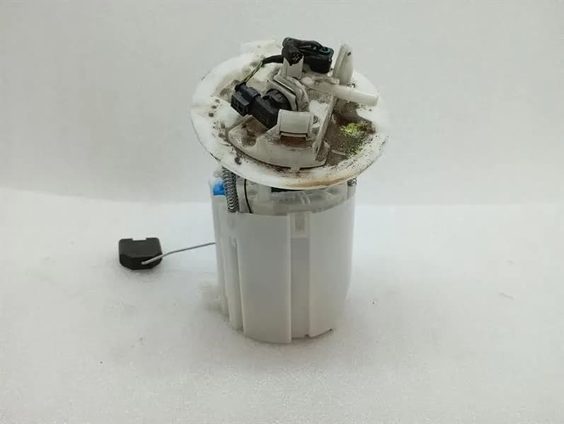 Mercedes C Class W205 Fuel Pump Electric A2054708501 Fuel Pump -