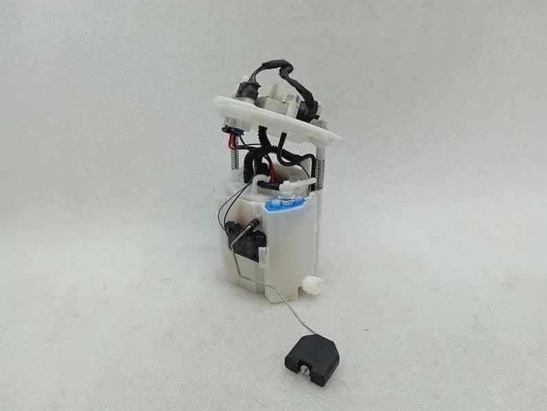 MERCEDES-BENZ Mercedes C Class W205 C63 AMG Fuel Pump Electric A2054708501 Fuel Pump -