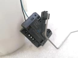 MERCEDES-BENZ Mercedes C63 AMG W205 Fuel Pump Electric A2054708501 Fuel Pump M177 V8- — thumbnail 5