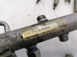 MERCEDES-BENZ MERCEDES W219 M642 Fuel Rail A6420702695 Fuel Injector Injector A642070- — thumbnail 6
