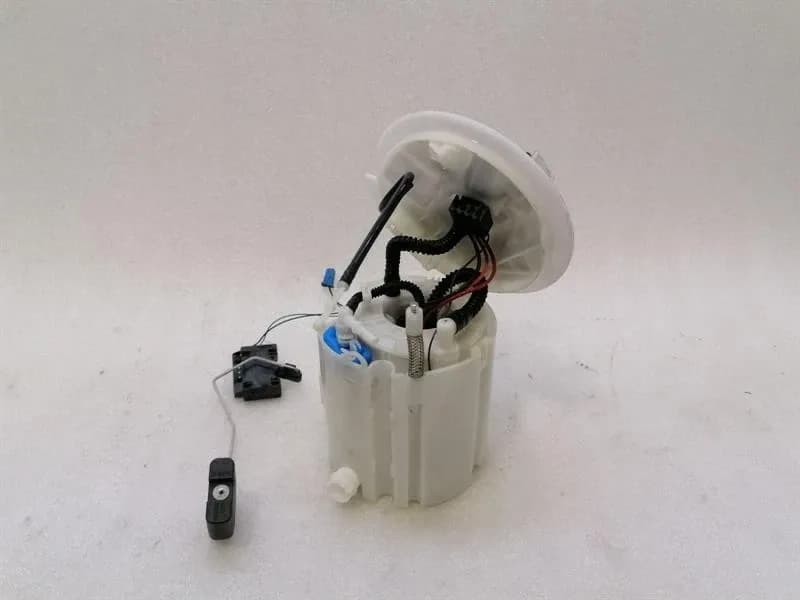 MERCEDES-BENZ Mercedes C Class W205 Fuel Pump Electric A2054708501 Fuel Pump FAULTY!-