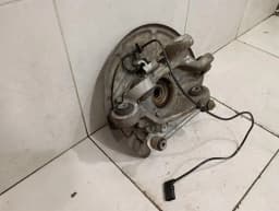 MERCEDES-BENZ Mercedes C63 AMG W205 Left Rear Hub A2053501514 Wheel Bearing Housing Rear Left - — thumbnail 6