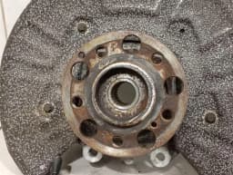 MERCEDES-BENZ Mercedes C63 AMG W205 Left Rear Hub A2053501514 Wheel Bearing Housing Rear Left - — thumbnail 3