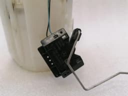 MERCEDES-BENZ Mercedes C63 AMG W205 Fuel Pump Electric A2054708501 Fuel Pump M177 V8- — thumbnail 6