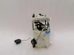 MERCEDES-BENZ Mercedes C63 AMG W205 Fuel Pump Electric A2054708501 Fuel Pump M177 V8- — thumbnail 3