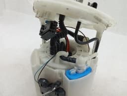 MERCEDES-BENZ Mercedes C63 AMG W205 Fuel Pump Electric A2054708501 Fuel Pump M177- — thumbnail 4
