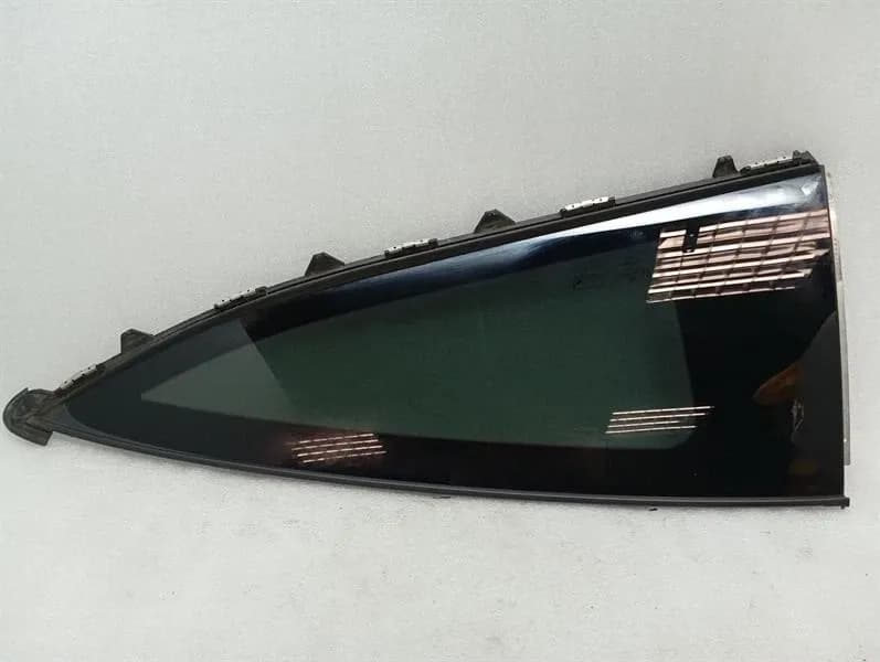 MERCEDES-BENZ Mercedes C Class W205 Left Rear 1/4 Glass A2056702301 Door Glass 1/4 Rear LH-