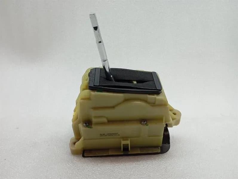MERCEDES-BENZ Mercedes C Class W204 Gear Selector A2042677624 Gear Shift Linkage-