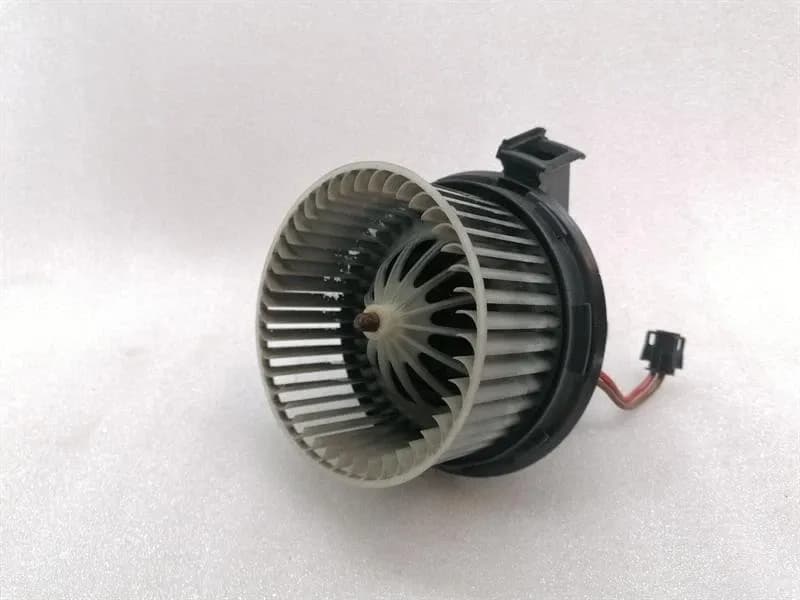 MERCEDES-BENZ Mercedes C Class W204 Heater Blower A2048200008 Engine Heater Blower -