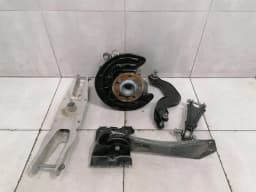 MERCEDES-BENZ Mercedes GLB W247 Left Rear Hub A2473502300 Wheel Bearing Housing Rear Left - — thumbnail 1