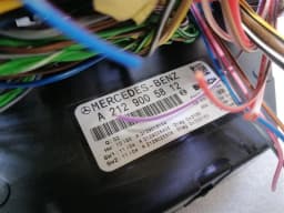 MERCEDES-BENZ Mercedes C Class W204 Fuse Box A2129005812 Fuse Box SAM- — thumbnail 7