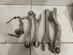MERCEDES-BENZ Mercedes W205 Coupe C63 AMG Right Rear Hub A2053501614 Wheel Bearing Housing Rear Re- — thumbnail 4