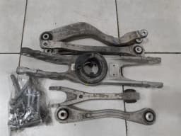 MERCEDES-BENZ Mercedes C63 AMG W205 Right Rear Hub A2053501614 Wheel Bearing Housing Rear Re SET- — thumbnail 6