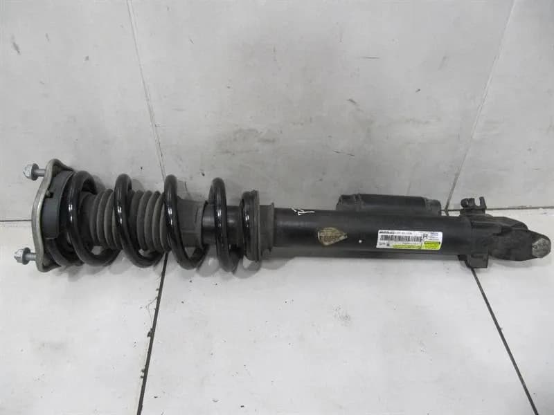 MERCEDES-BENZ Mercedes C63 AMG W205 Absorber Front A2053233100 Shock Absorber Front Right EDC-