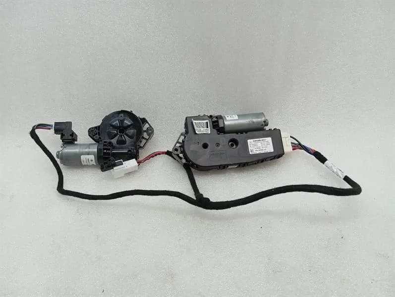 Mercedes C Class W205 Sun Roof Engine A2059001024 Sunroof Motor -