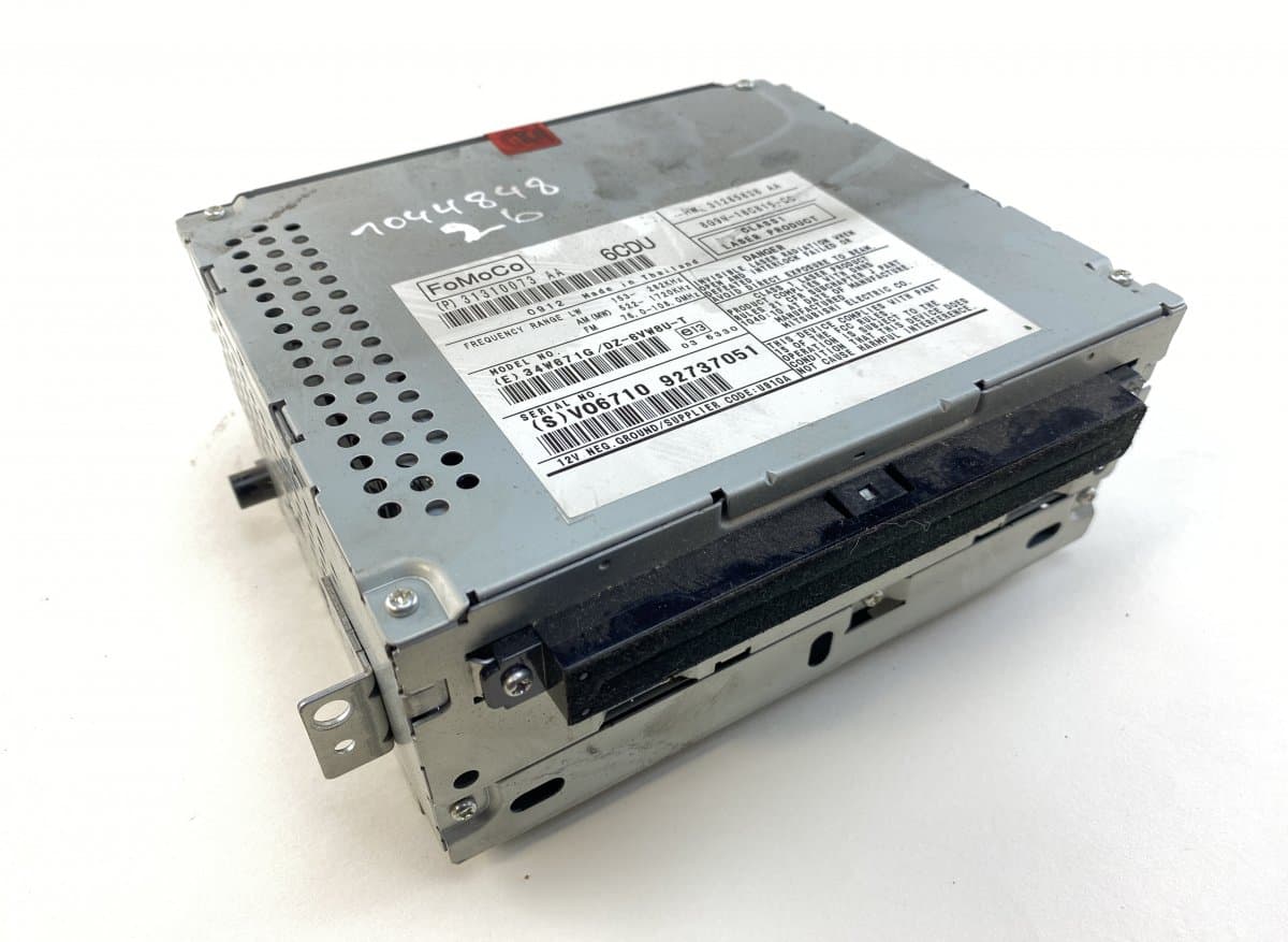 VOLVO 36050932 Radio VOLVO XC60 I (2008-2017)