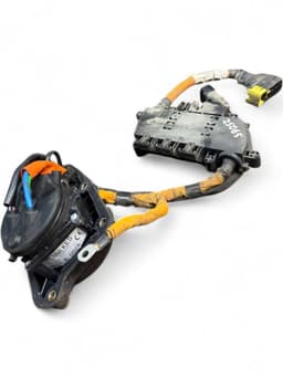 VOLVO 31343541 30659378 Battery charger VOLVO S60 II / V60 I (2010-2018) — thumbnail 5